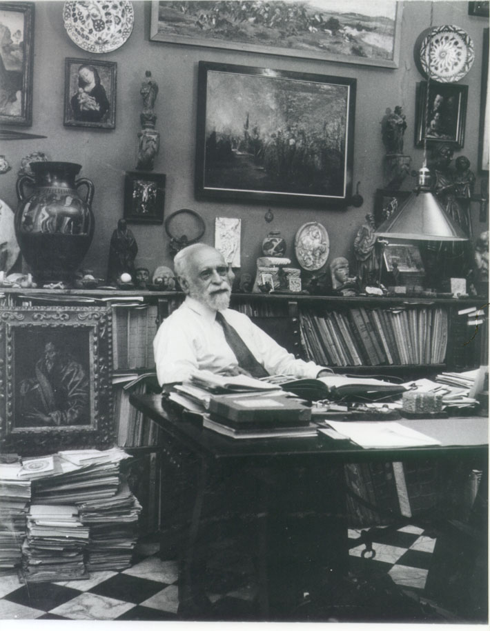 Manuel Gómez-Moreno Martínez h. 1958